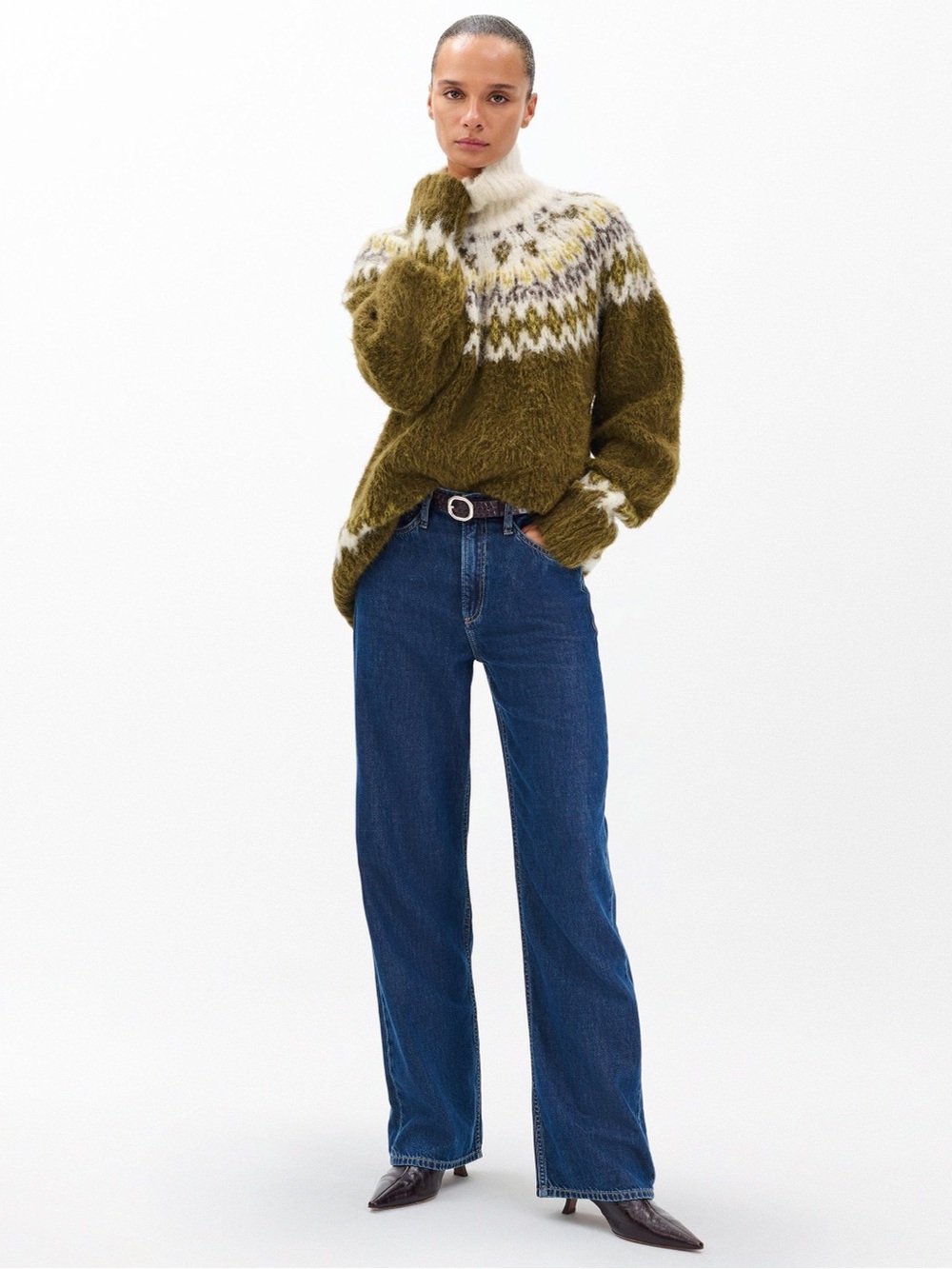 Rag & Bone Logan Wide Leg Jean
Featherweight in Wellbrook Size 26 Denim